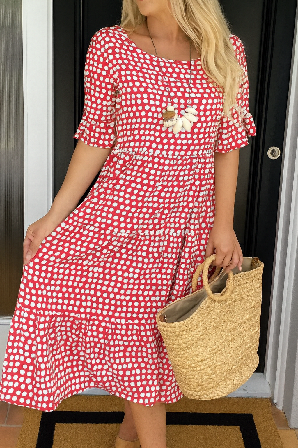 🌷🌷Serry – Short-Sleeve Midi Dress with Relaxed Fit