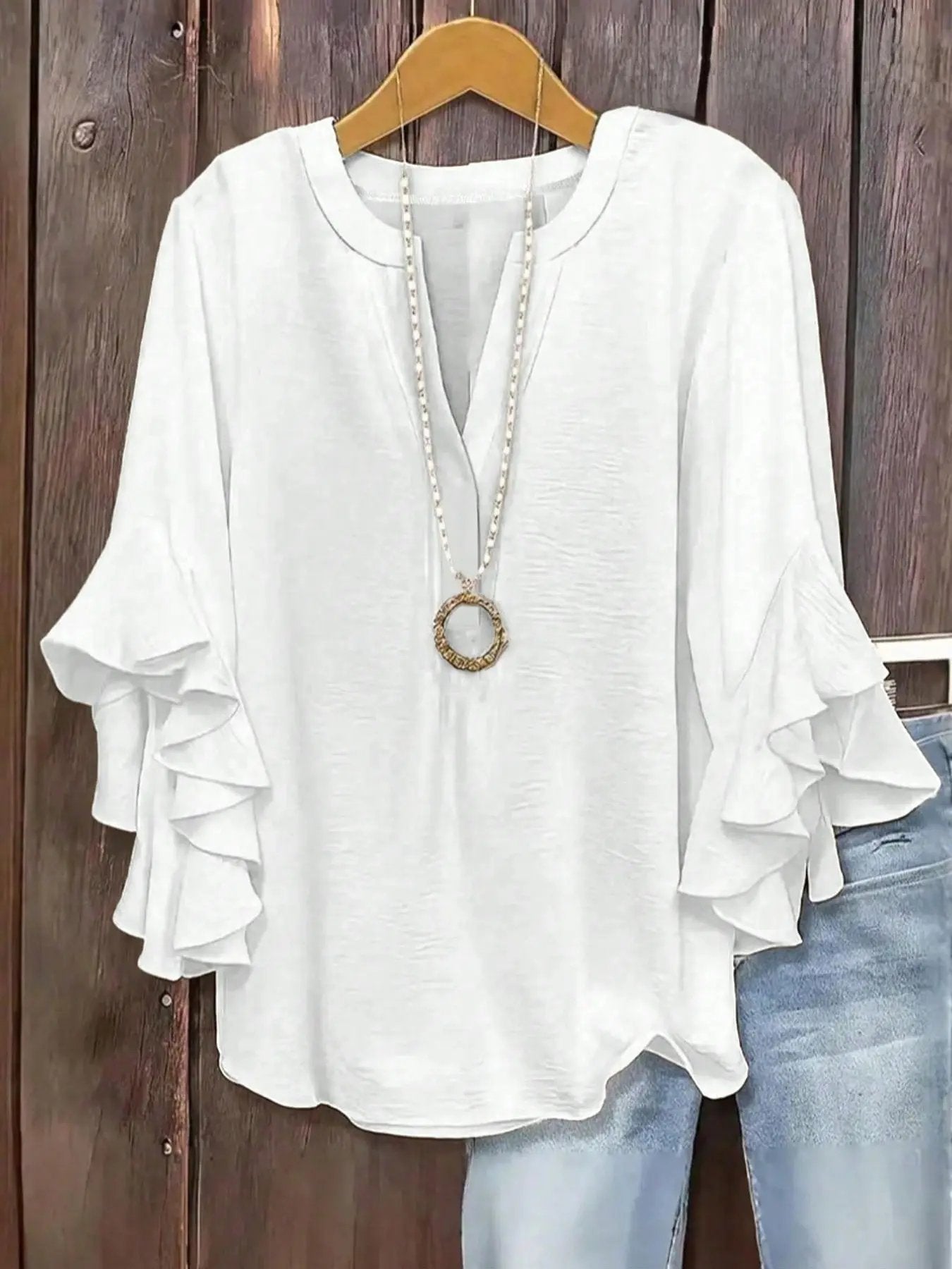 💝💝Women's plus size shirt with puff sleeves and a V-neck, elegant floral pattern, comfortable and stylish, perfect for everyday wear
