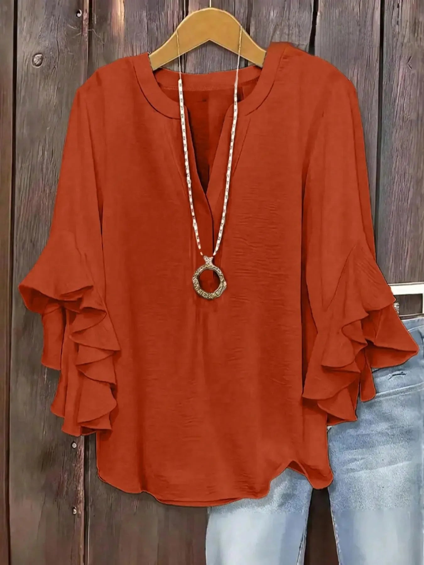 💝💝Women's plus size shirt with puff sleeves and a V-neck, elegant floral pattern, comfortable and stylish, perfect for everyday wear