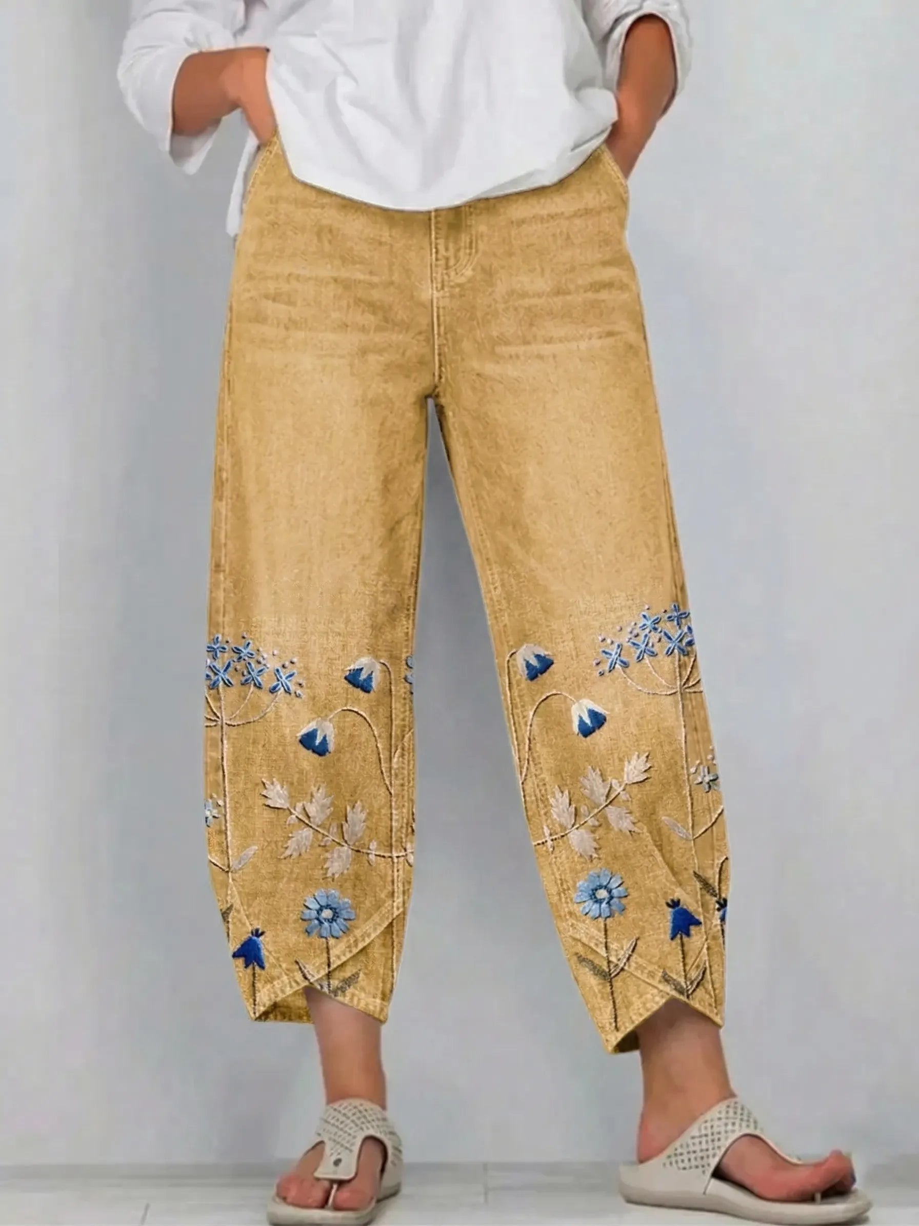 💝💝Women's cotton trousers with floral print in a boho style, casual, with an artistic pattern