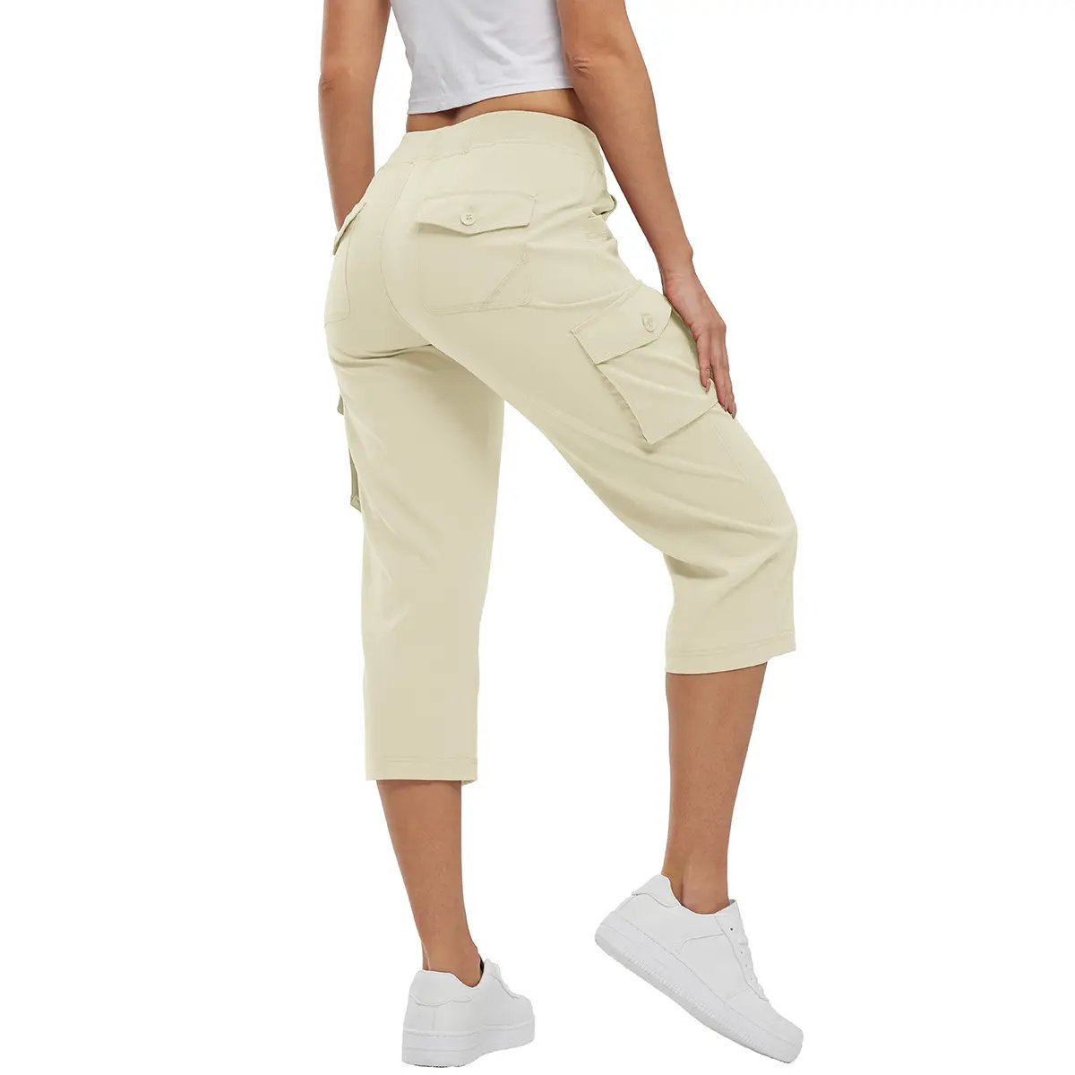 🔥🔥🔥 Limited time sale Women's Lightweight Hiking Capris: Quick-Dry, 6 Pockets, Loose Fit